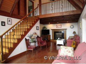 295 Whispering Wind Drive - Photo 4
