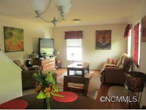 39 Jeff Drive - Photo 2