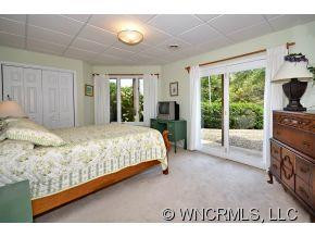 277 Cardinal Lane - Photo 11