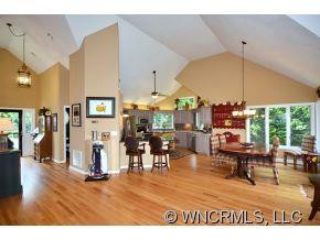 277 Cardinal Lane - Photo 4