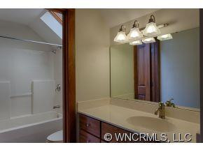 50 Cheshire Drive - Photo 12