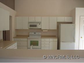255 Highland Golf Drive - Photo 2