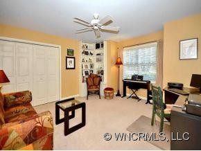 246 Charlestown Drive - Photo 11