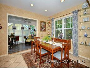 246 Charlestown Drive - Photo 4