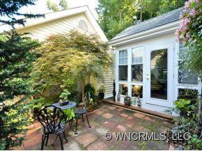 246 Charlestown Drive - Photo 6