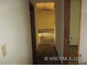 129 Deerfield Drive - Photo 5