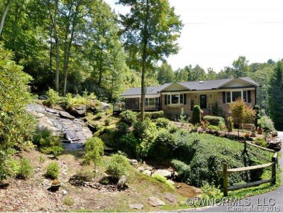 439 DEERHAVEN LANE