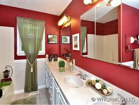 439 DEERHAVEN LANE - Photo 15
