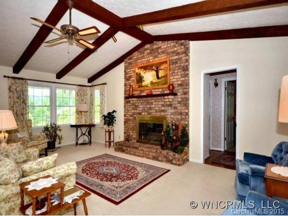 776 FAIRGATE DRIVE - Photo 2