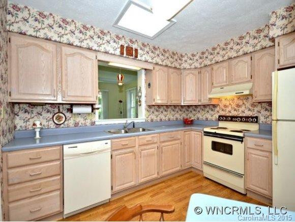 776 FAIRGATE DRIVE - Photo 5
