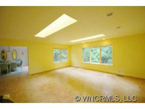 73 Evergreen Street - Photo 9