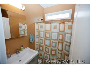 9 Central Ave West - Photo 13
