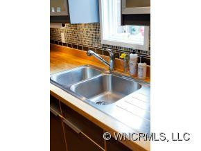 9 Central Ave West - Photo 24