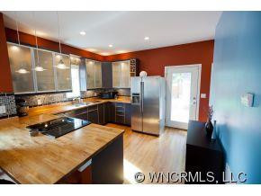 9 Central Ave West - Photo 4