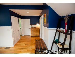 9 Central Ave West - Photo 8