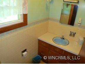 929 Cemetery Road - Photo 20
