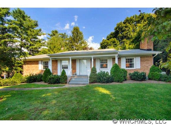 401 Lakeshore Drive