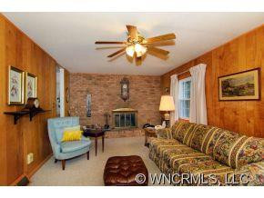 401 Lakeshore Drive - Photo 8