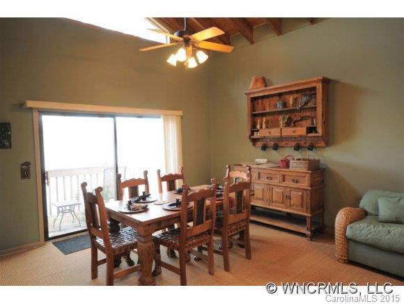 722 Glenshore Drive - Photo 3