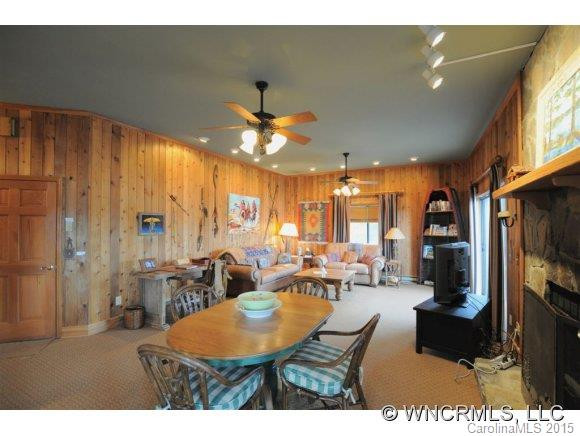 722 Glenshore Drive - Photo 5