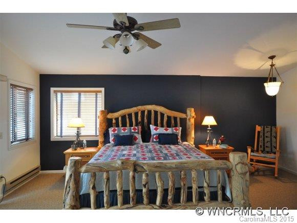 722 Glenshore Drive - Photo 9
