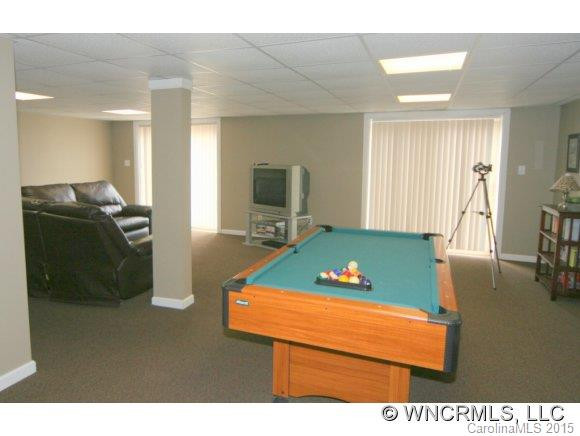 302 James Way - Photo 14