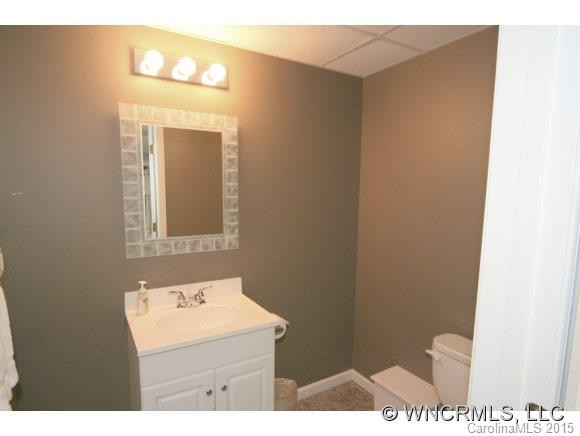 302 James Way - Photo 15