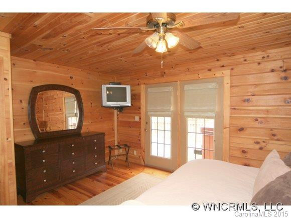 302 James Way - Photo 7