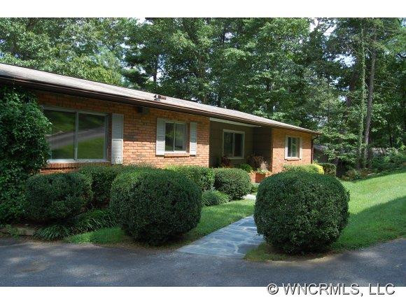 17 Beaverbrook Road