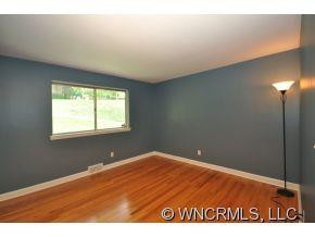 17 Beaverbrook Road - Photo 6