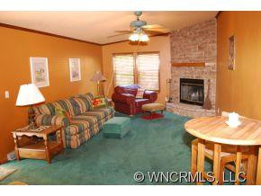 19 Ridge Cross Road - Photo 2