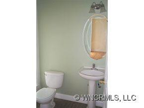 10 Forest Lake Drive - Photo 5