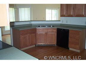 10 Forest Lake Drive - Photo 7