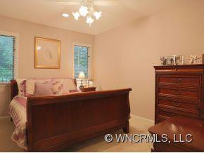 148 Valeria Drive - Photo 12