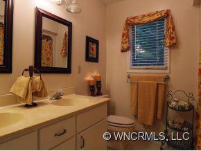 148 Valeria Drive - Photo 14