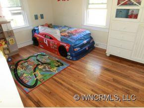  - Photo 6