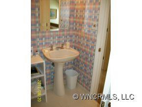1 Stuart Circle - Photo 11