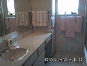 1 Stuart Circle - Photo 9
