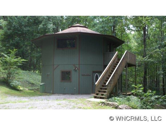 949 Old Country Rd.
