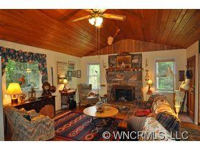 324 Jodytown Road - Photo 4