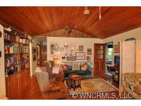 324 Jodytown Road - Photo 5