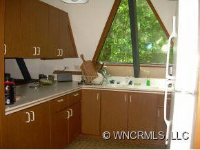 384 Foxhall Rd. - Photo 4
