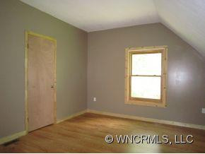 16 Mieko Drive - Photo 5