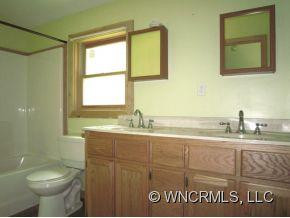 16 Mieko Drive - Photo 6