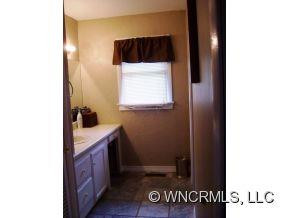 483 MADISON HEIGHTS - Photo 10