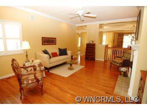 98 OLD PASTURE WAY - Photo 4