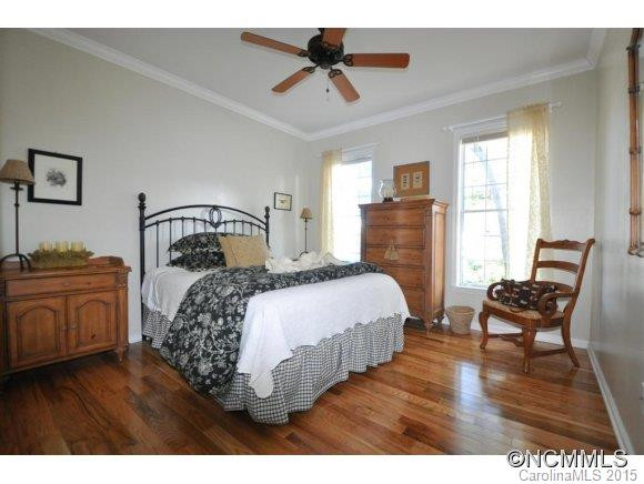 3033 Middleton Way Court - Photo 14