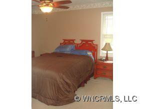 35 Mount Carmel - Photo 4