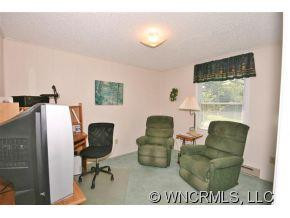 16 Lilac Lane - Photo 10