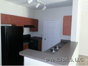 300 Vista Lake Drive #106 - Photo 2